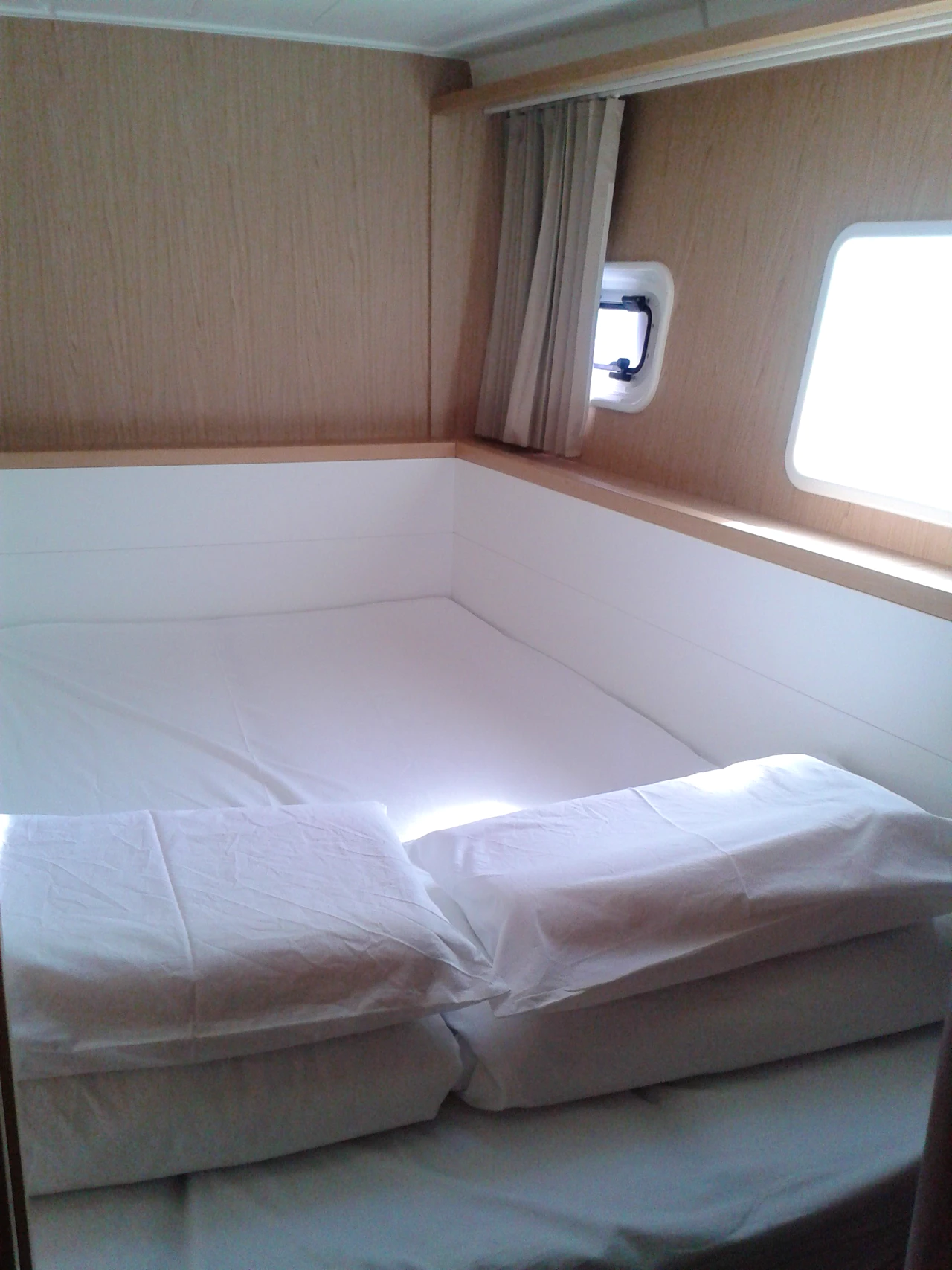 Lagoon 400 S2 | Evelina