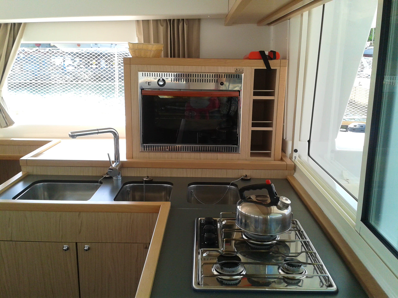 Lagoon 400 S2 | Evelina