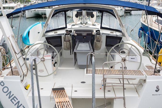 Beneteau Oceanis 45 | Ponente
