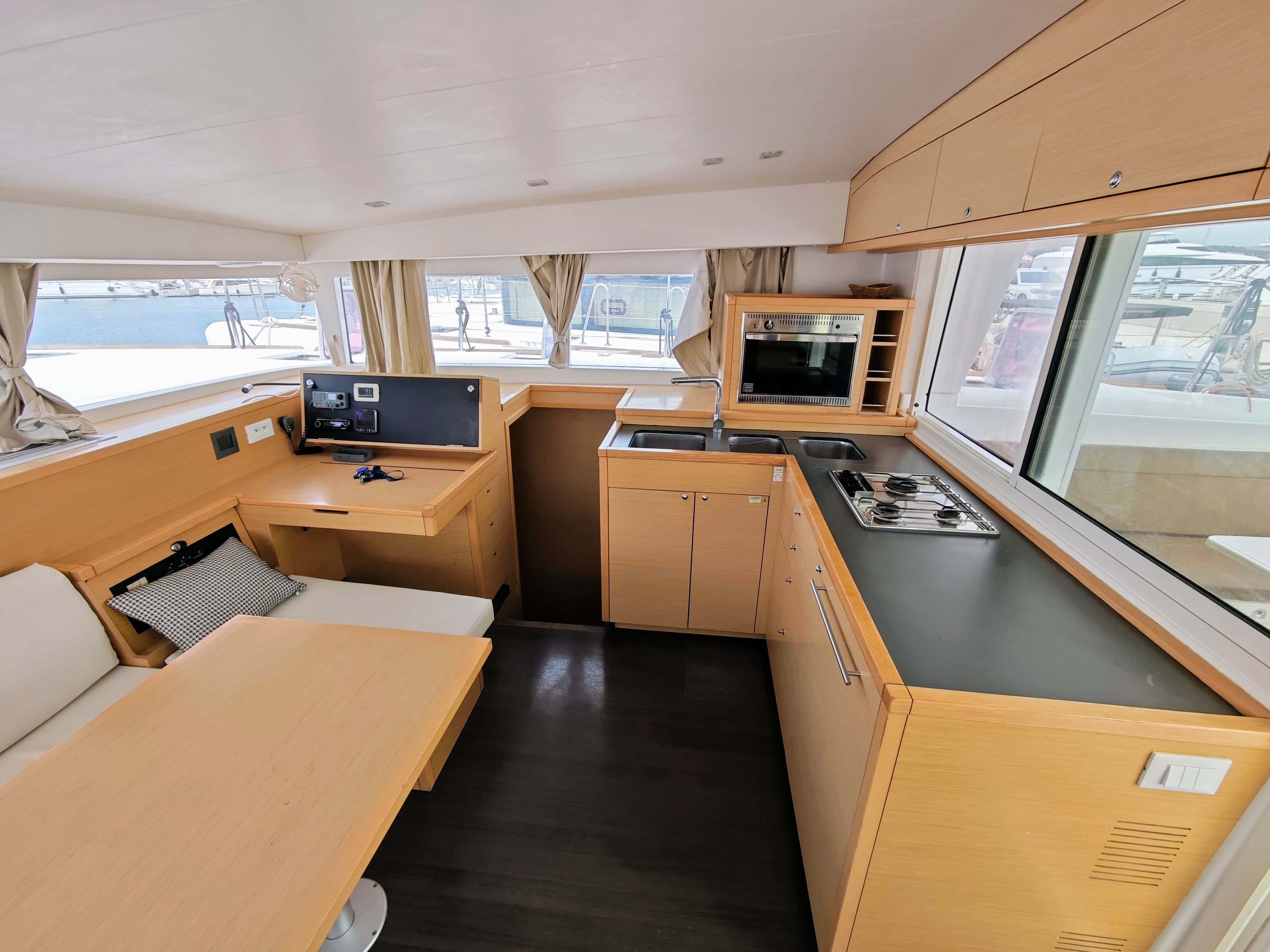 Lagoon 400 S2 | Diego