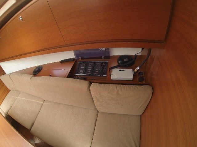 Dufour 382 | Gangaro