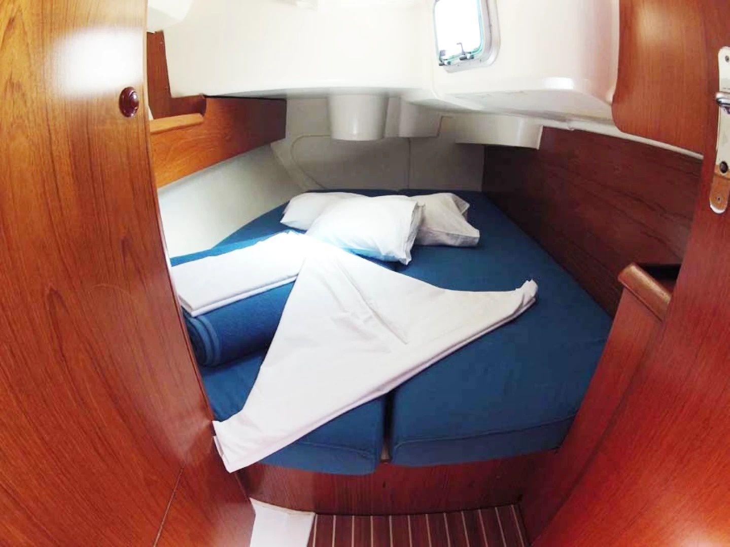 Jeanneau Sun Odyssey 35 | Valerina