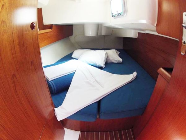 Jeanneau Sun Odyssey 35 | Valerina