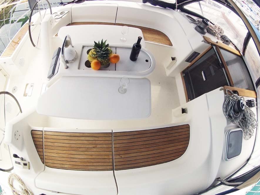 Dufour Gib Sea 43 | Luna 5