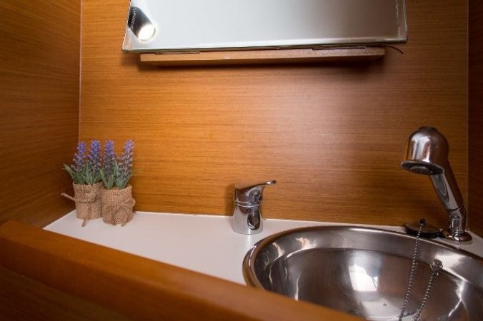 Jeanneau Sun Odyssey 349 | Siberia