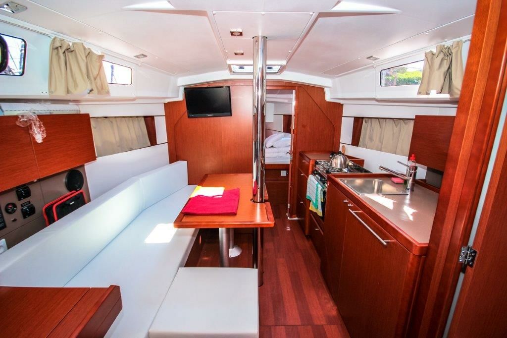 Beneteau Oceanis 35 | DalMar