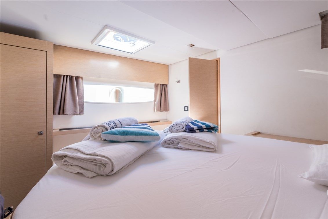 Fountaine Pajot Saba 50 | Sunshine Reggae