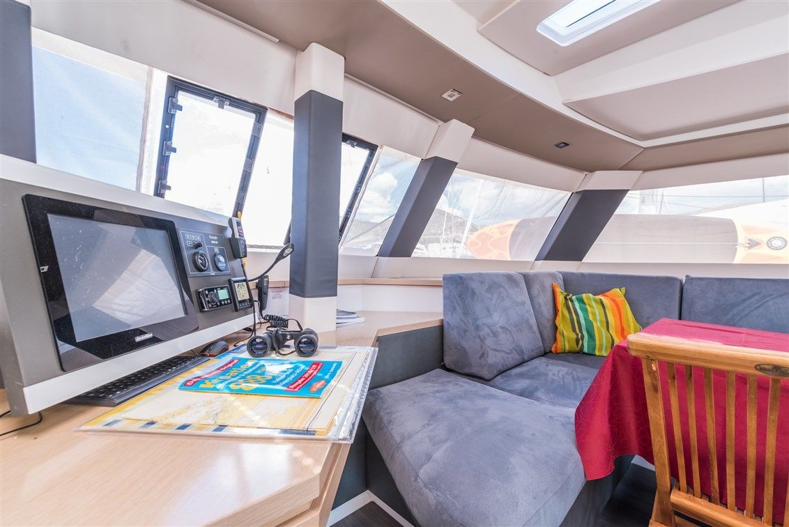 Fountaine Pajot Saba 50 | Sunshine Reggae