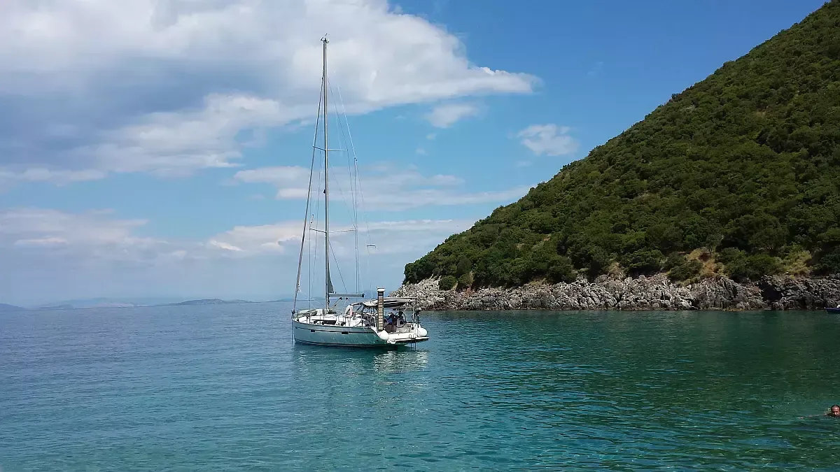 Bavaria Cruiser 41 | Dionysis