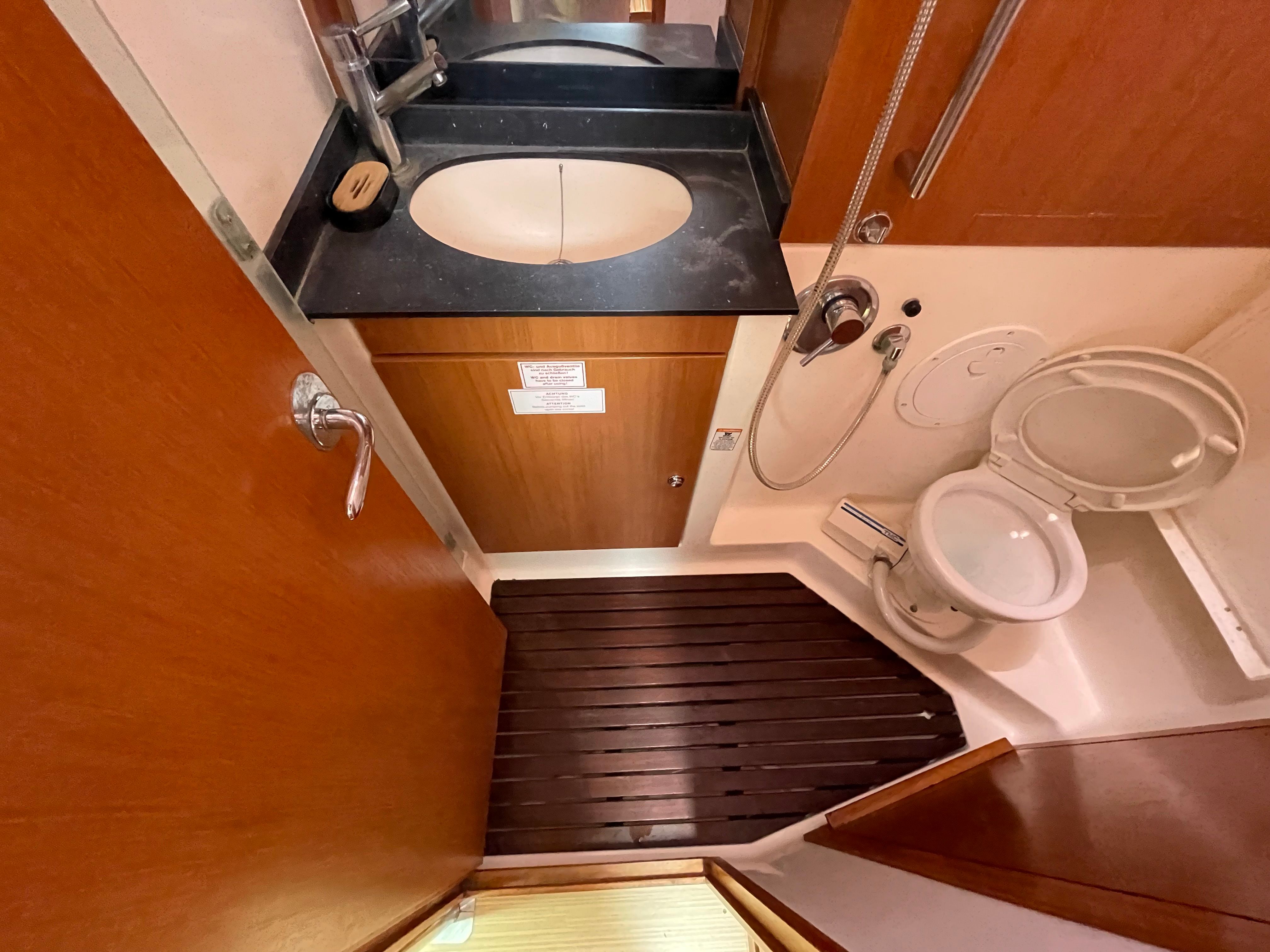 Bavaria Cruiser 55 | Little Secret