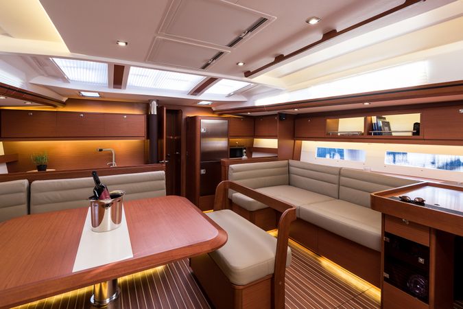 Dufour 560 | Petrovich