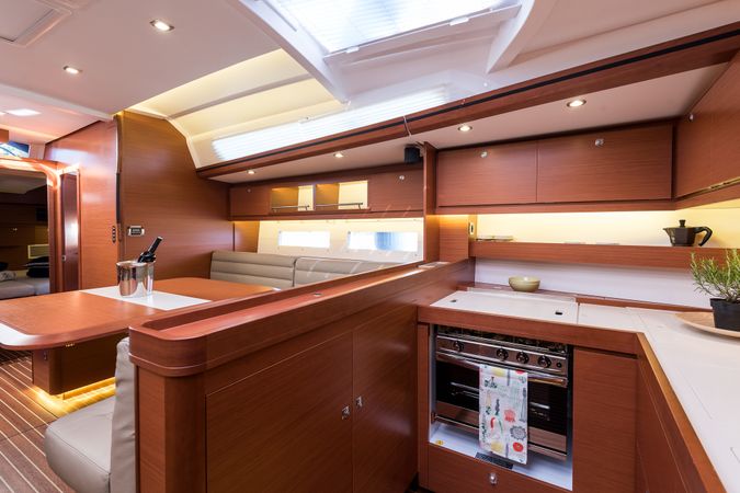 Dufour 560 | Petrovich