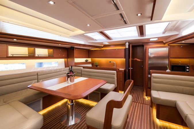 Dufour 560 | Petrovich