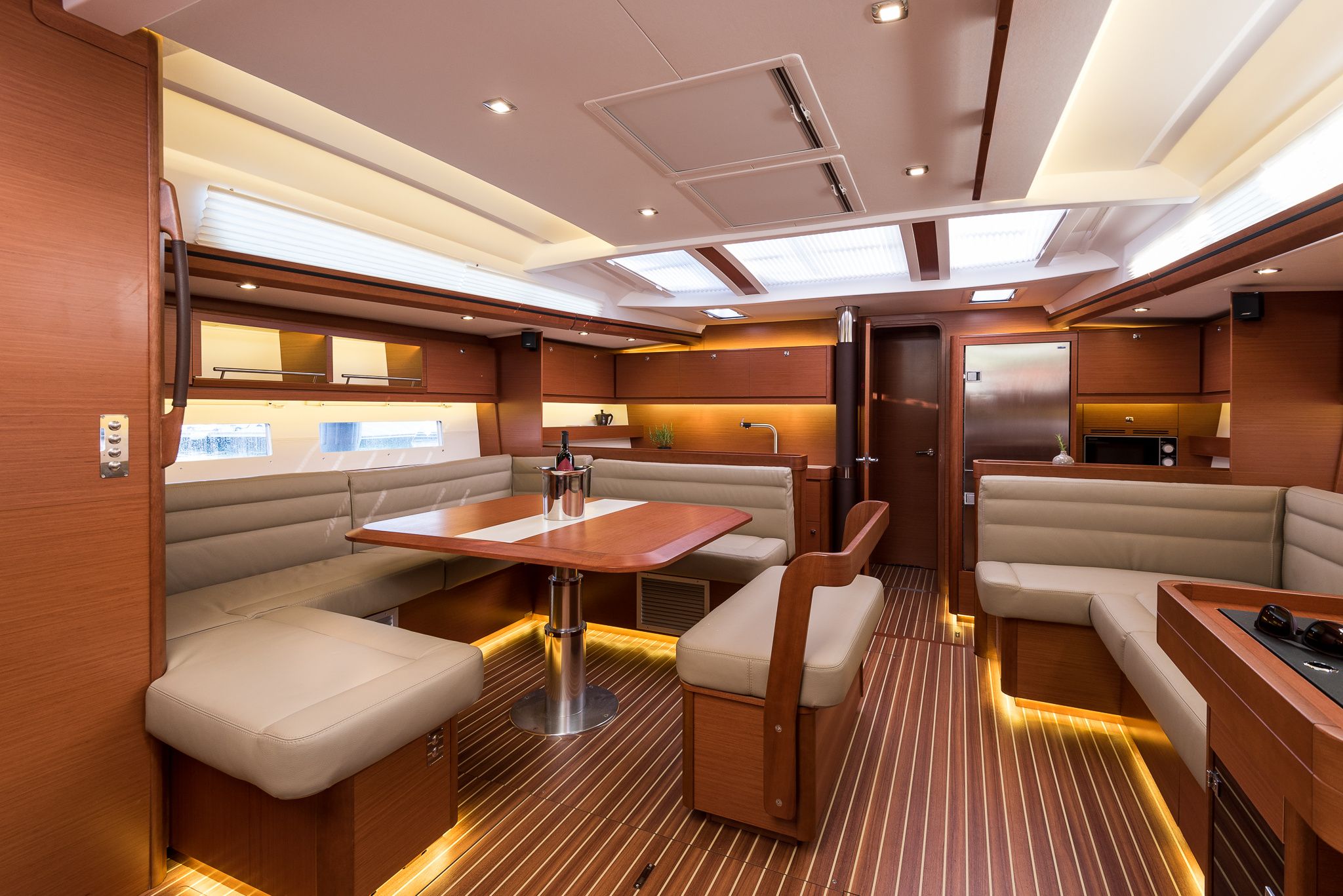 Dufour 560 | Petrovich