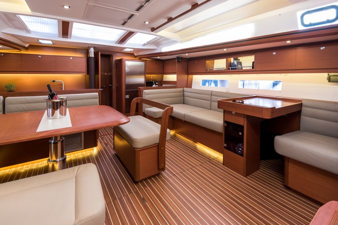 Dufour 560 | Petrovich