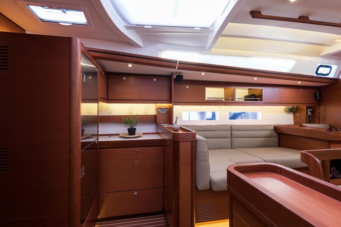 Dufour 560 | Petrovich