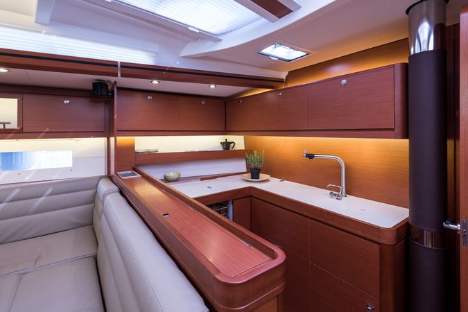 Dufour 560 | Petrovich