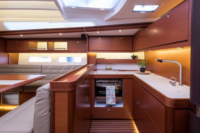 Dufour 560 | Petrovich