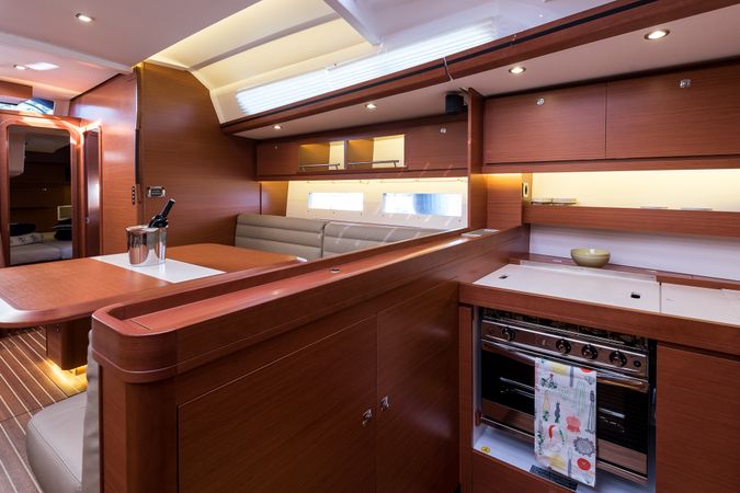 Dufour 560 | Petrovich