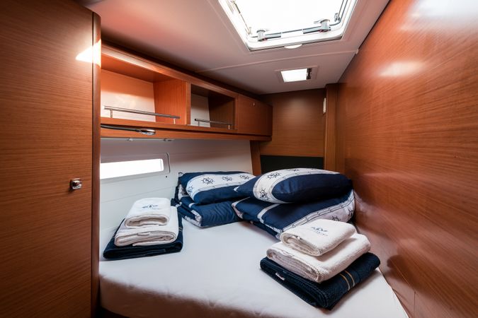 Dufour 560 | Petrovich