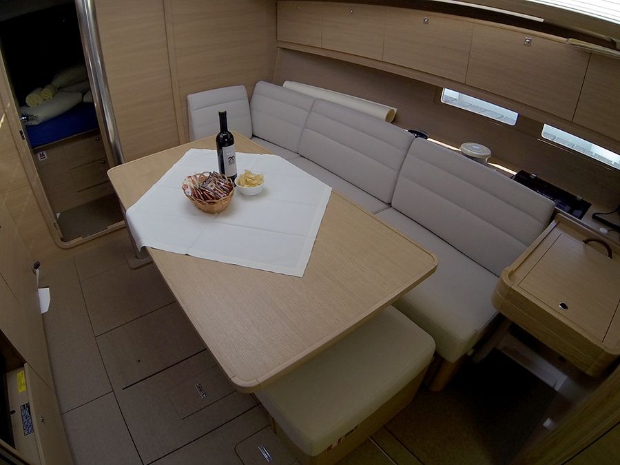 Dufour 382 | Sveti Ivan