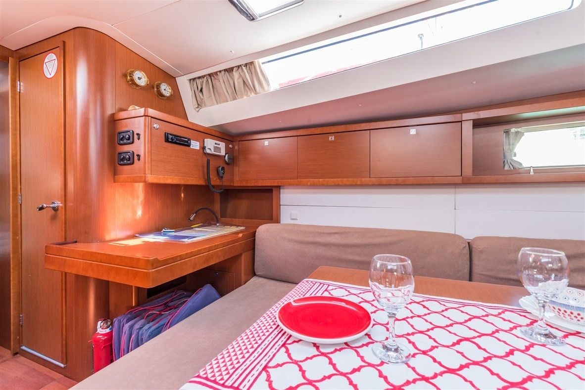 Beneteau Oceanis 48 | Ultra Dubrovnik