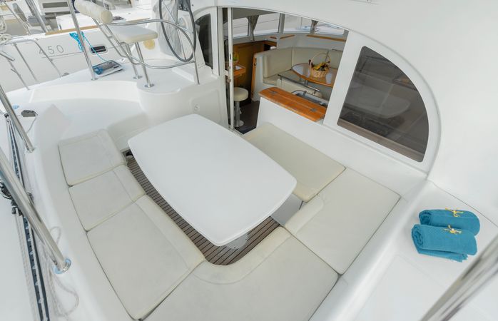 Lagoon 380 S2 | Magikal