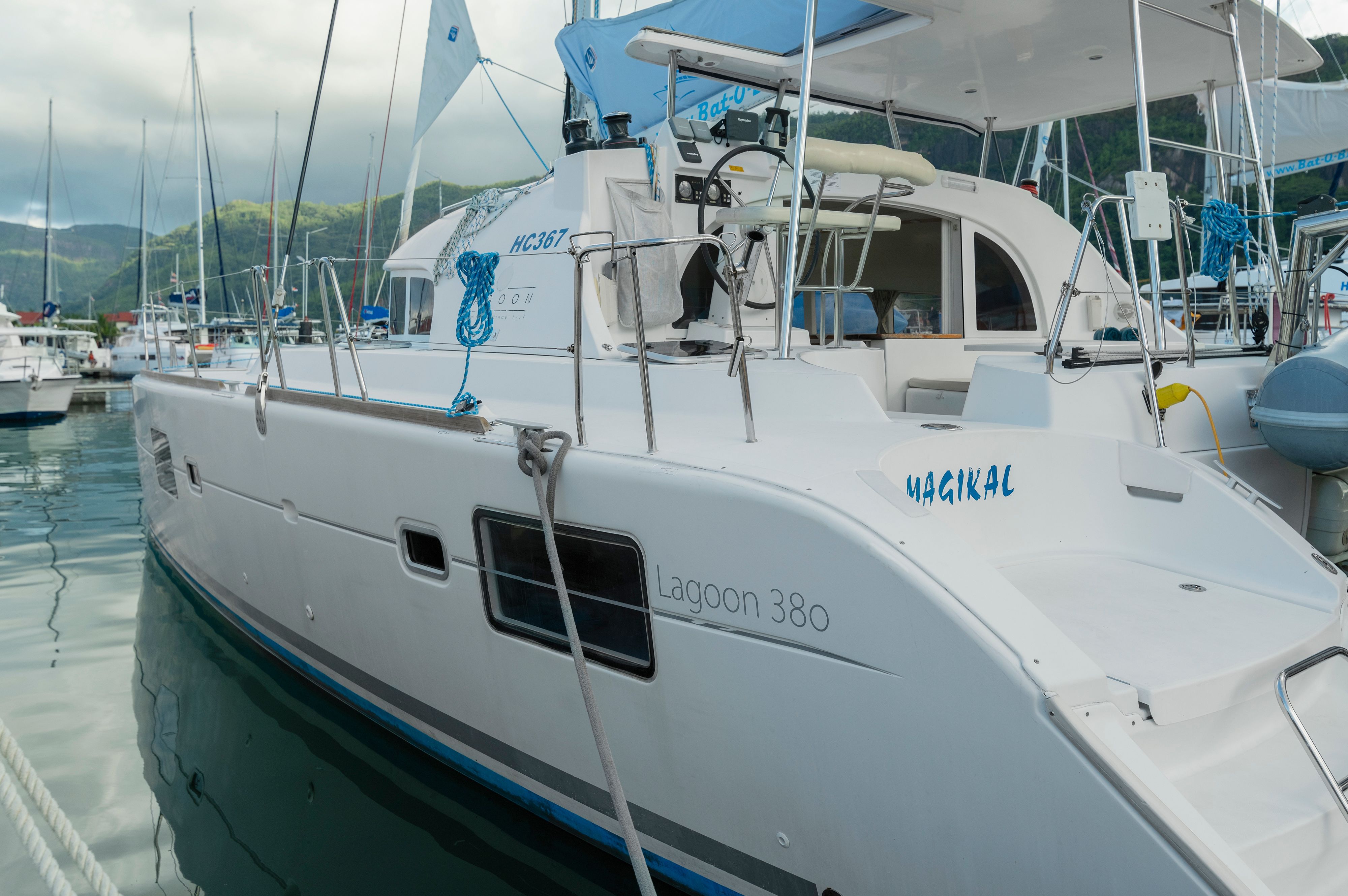 Lagoon 380 S2 | Magikal