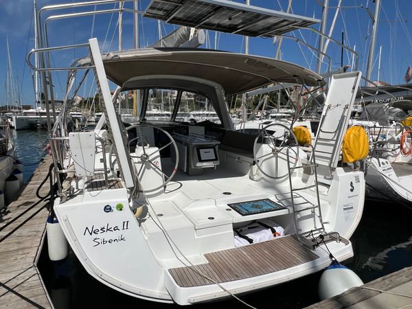 Beneteau Oceanis 45 | Neška 2