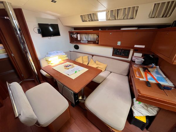 Beneteau Oceanis 45 | Neška 2
