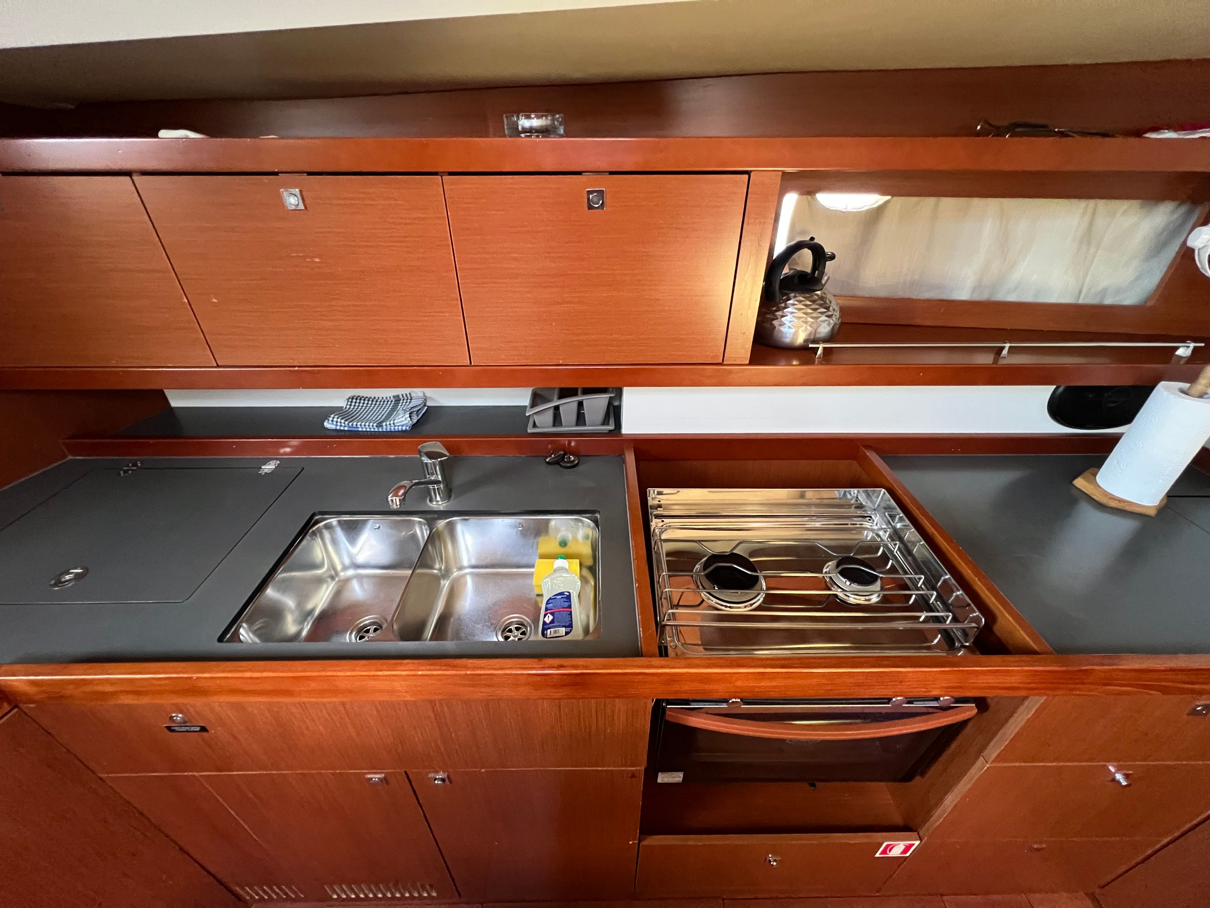 Beneteau Oceanis 45 | Neška 2