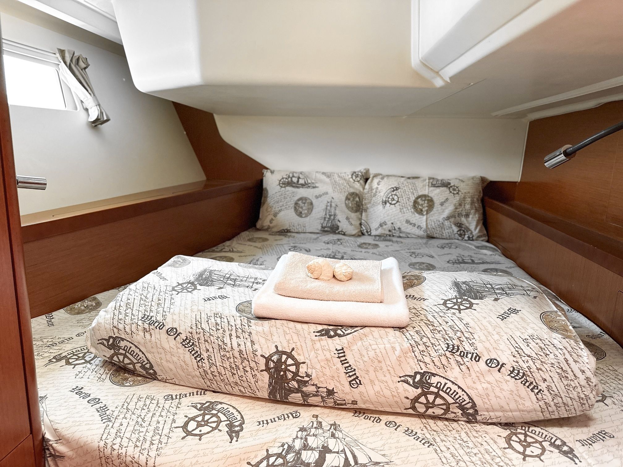 Beneteau Oceanis 45 | Foxtrot