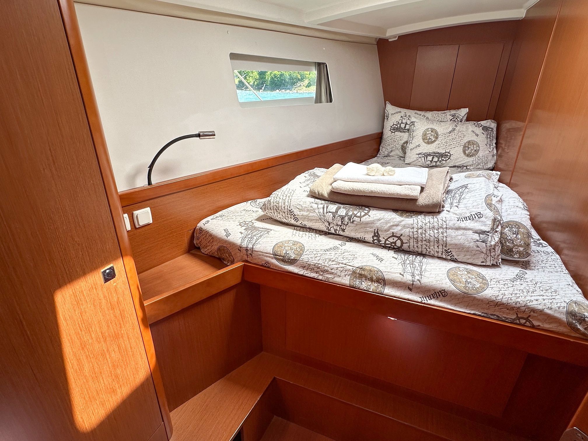Beneteau Oceanis 45 | Foxtrot