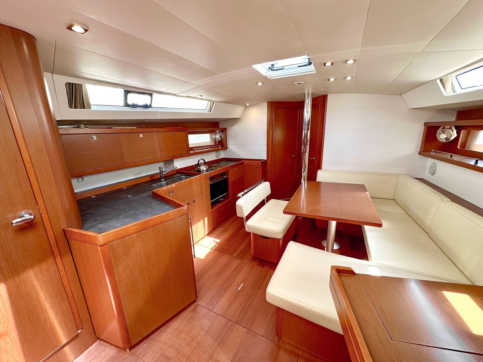 Beneteau Oceanis 45 | Foxtrot