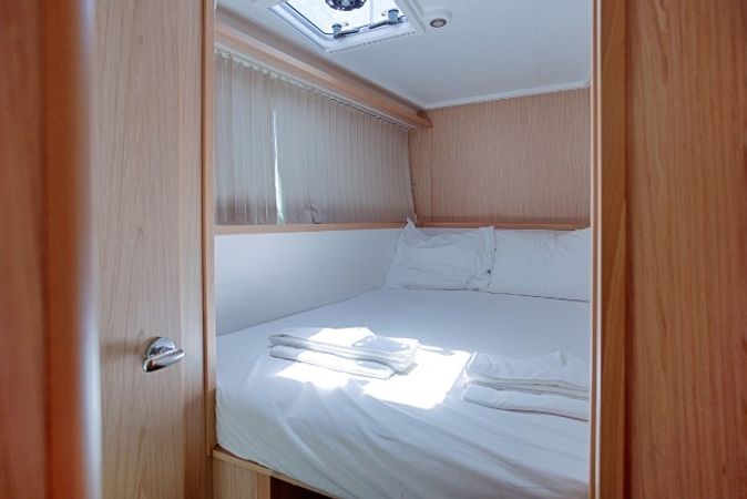 Lagoon 400 S2 | Sunshine