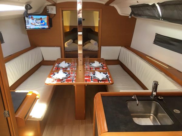 Jeanneau Sun Odyssey 349 | Papatheo