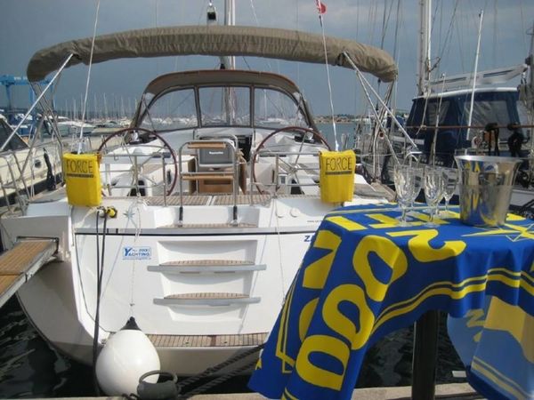 Jeanneau 57 | Champagne