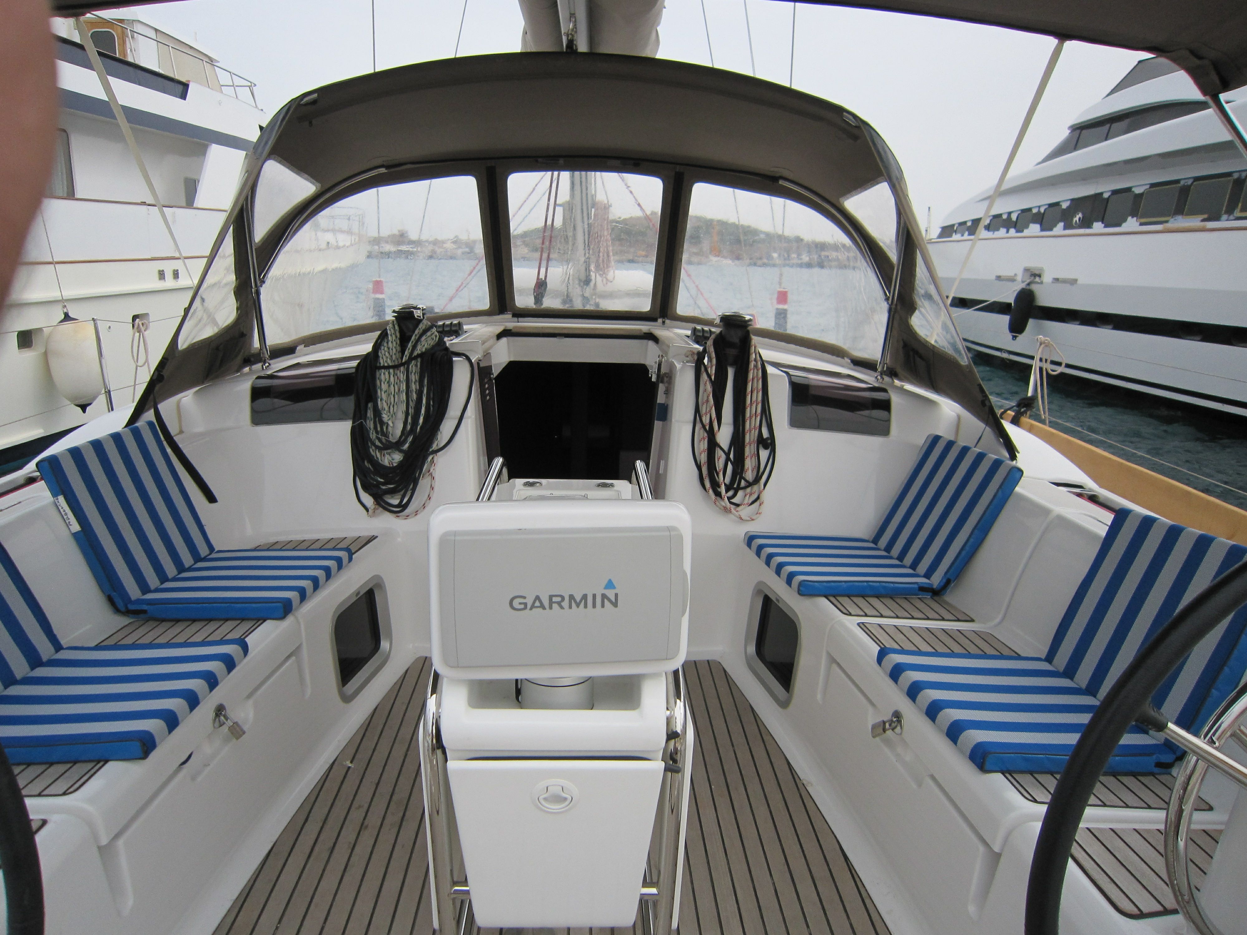 Jeanneau Sun Odyssey 449 | Airbender