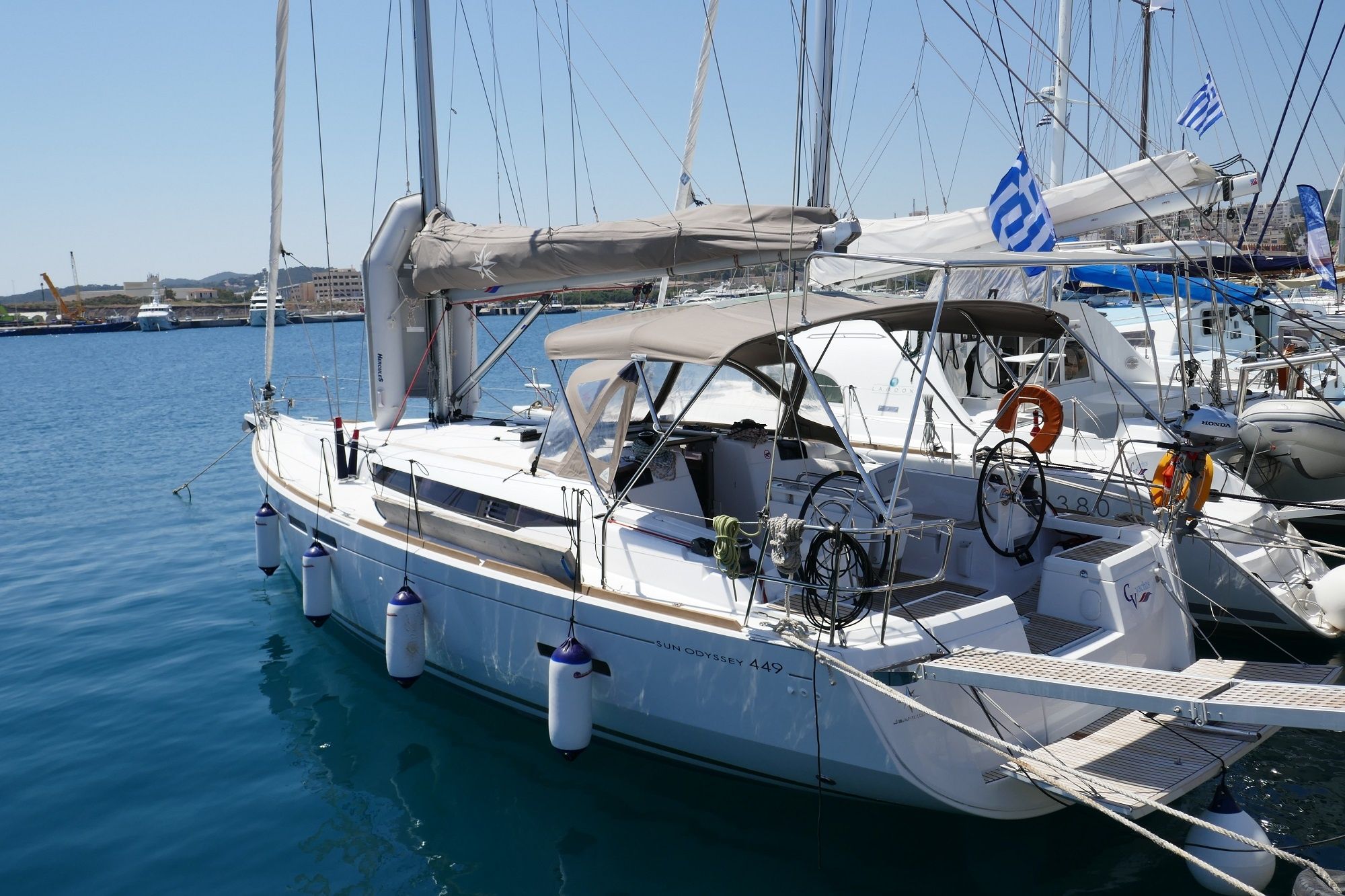 Jeanneau Sun Odyssey 449 | Airbender