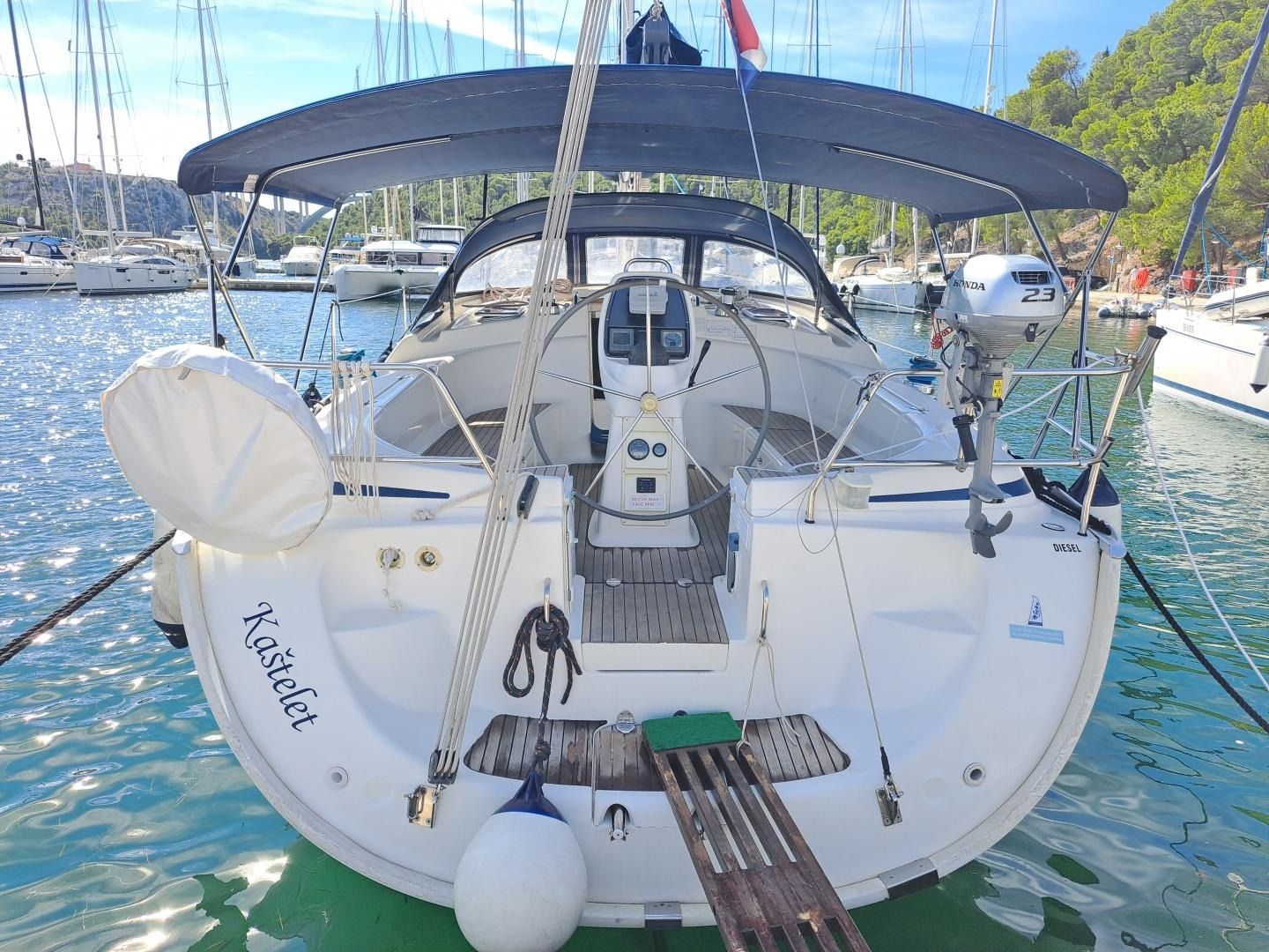 Bavaria 39 Cruiser | Kastelet