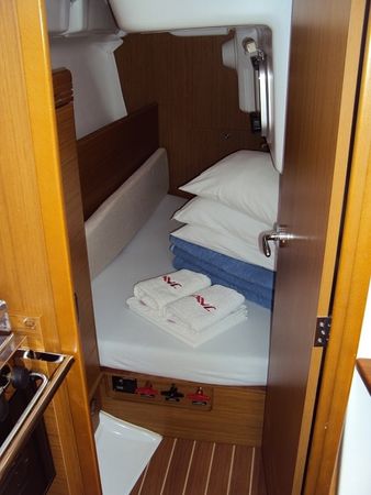 Jeanneau Sun Odyssey 30 | Espresso 1