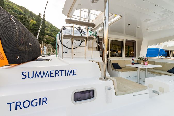 Lagoon 400 S2 | Summertime