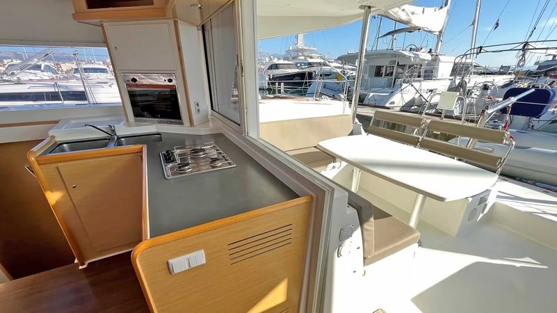 Lagoon 400 | Jazz Point