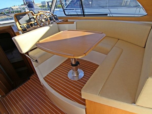 SAS Vektor Adriana 36 | Mirta