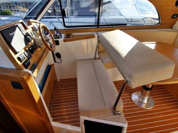 SAS Vektor Adriana 36 | Mirta