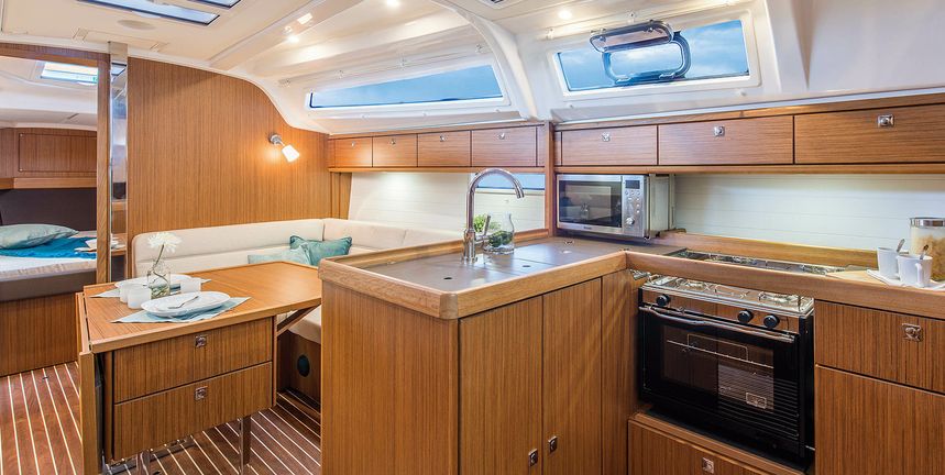 Bavaria Cruiser 37 | Florentia