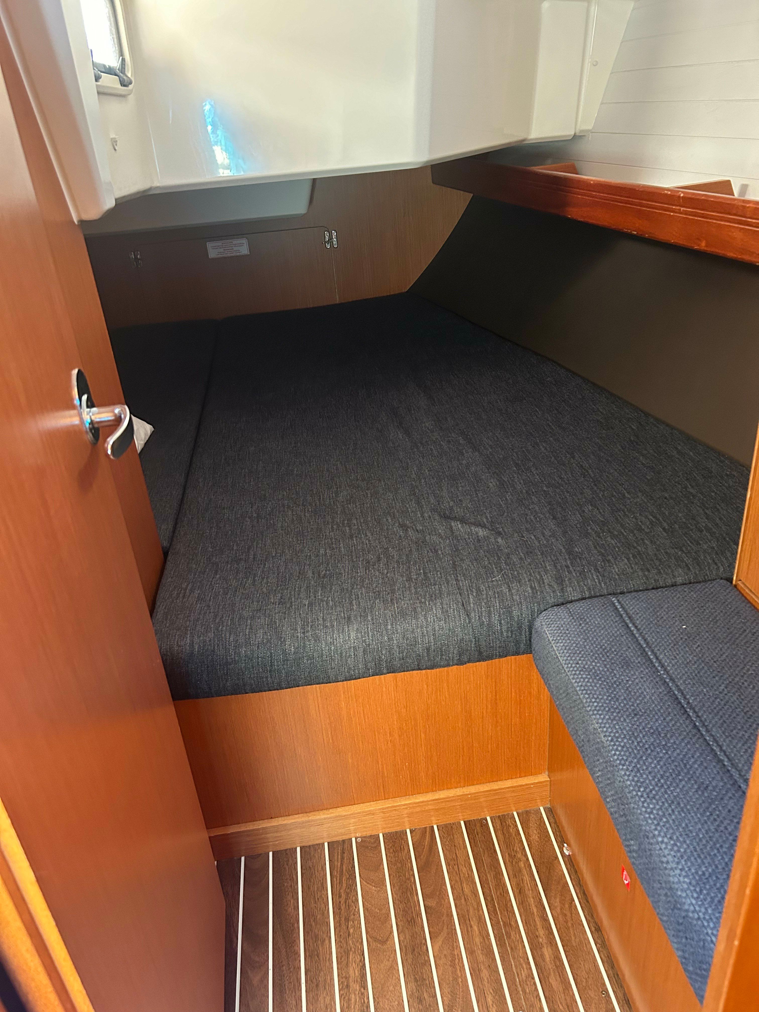 Bavaria Cruiser 37 | Florentia