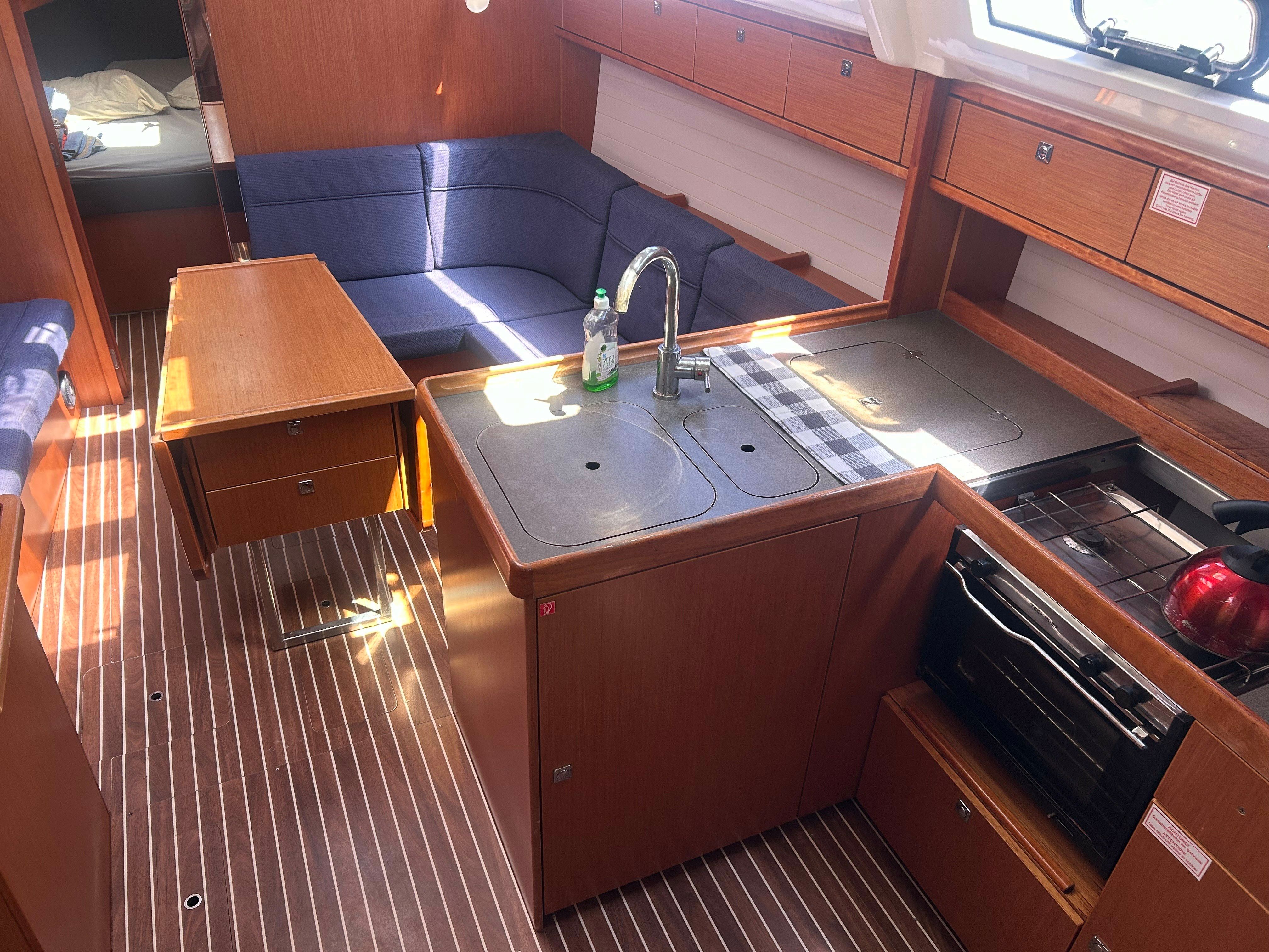 Bavaria Cruiser 37 | Florentia