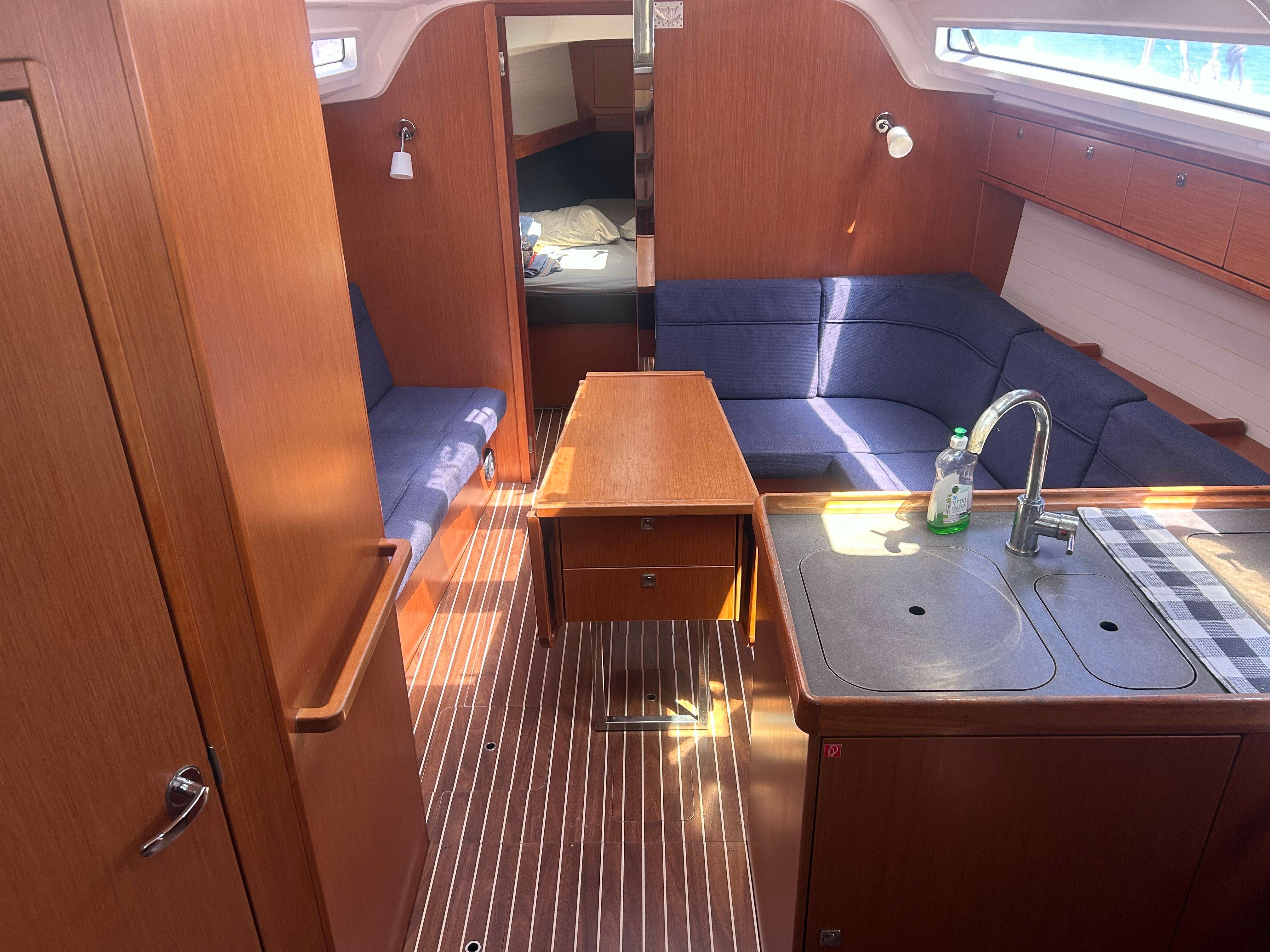 Bavaria Cruiser 37 | Florentia
