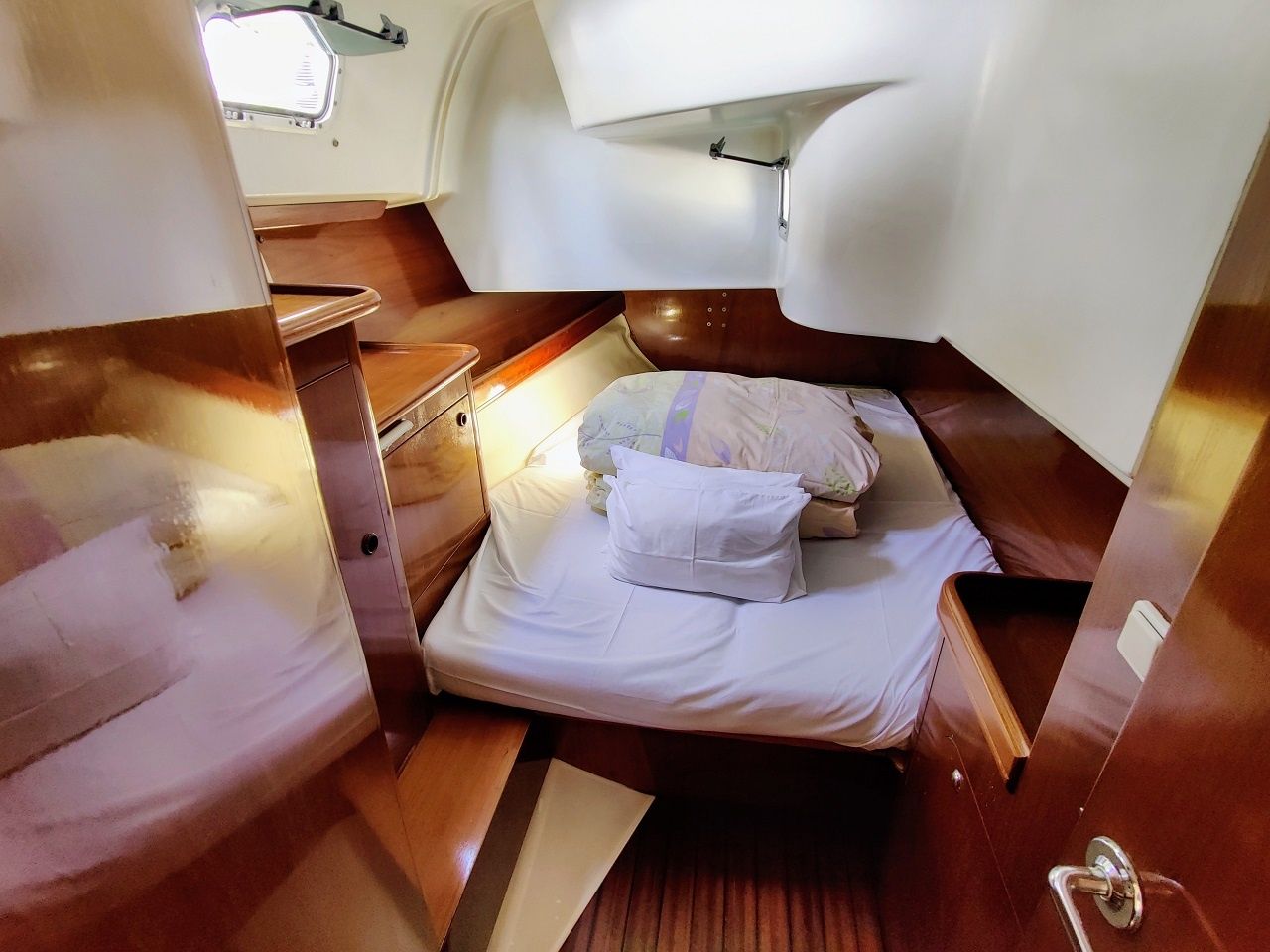 Beneteau Oceanis 461 | Rose Runner
